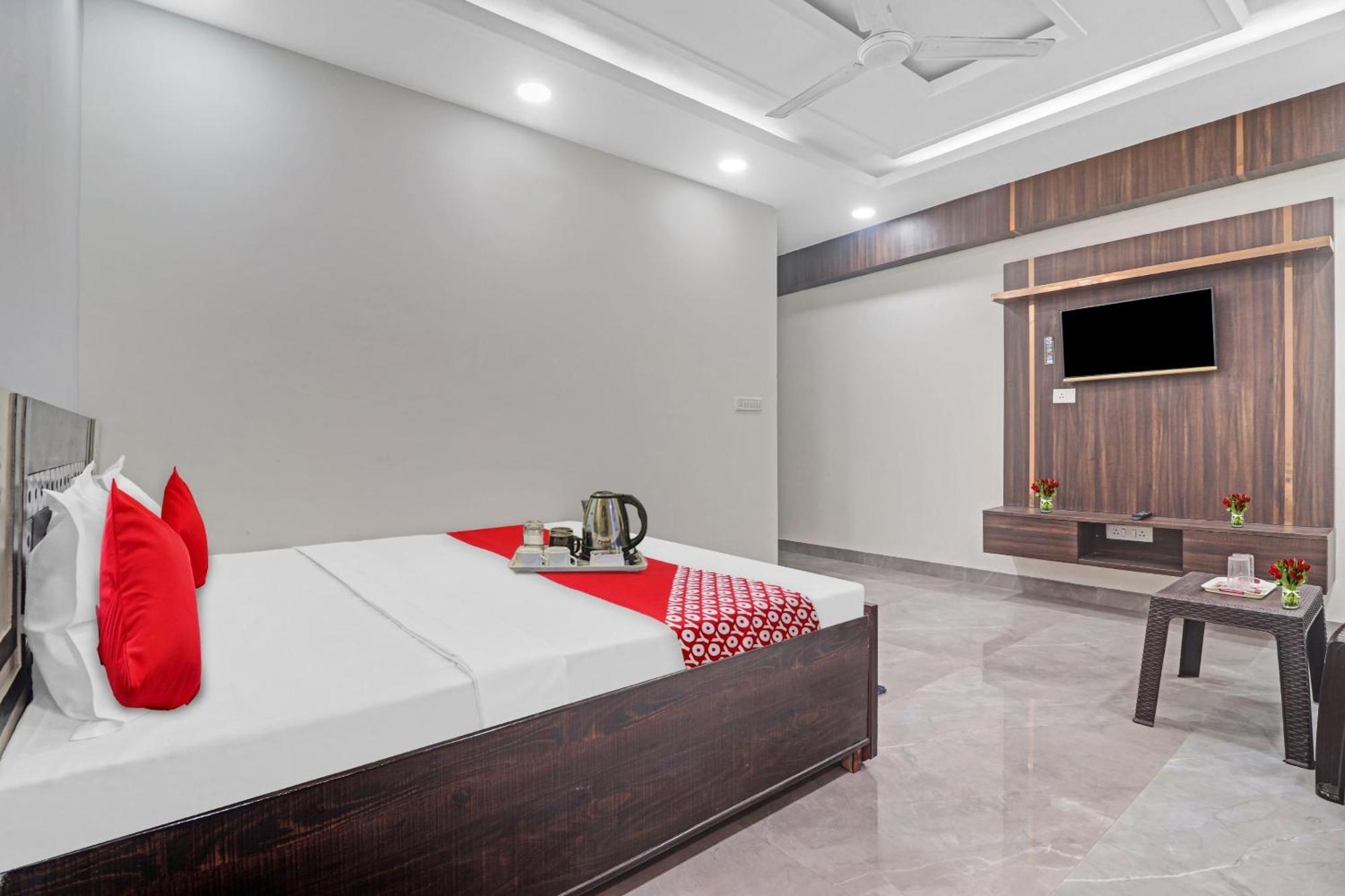 Hotel O Amazing Guest House 뉴델리 외부 사진