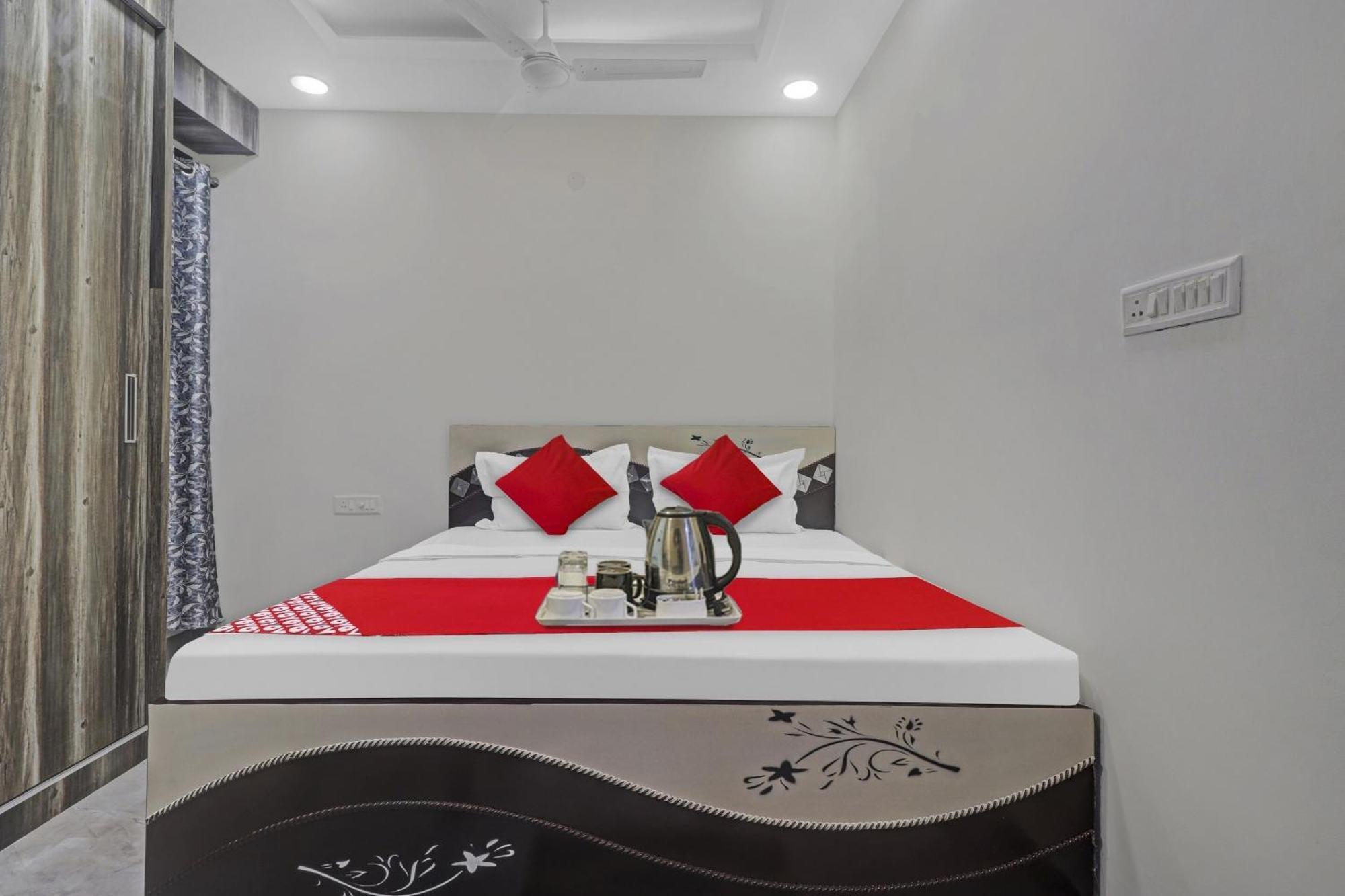Hotel O Amazing Guest House 뉴델리 외부 사진