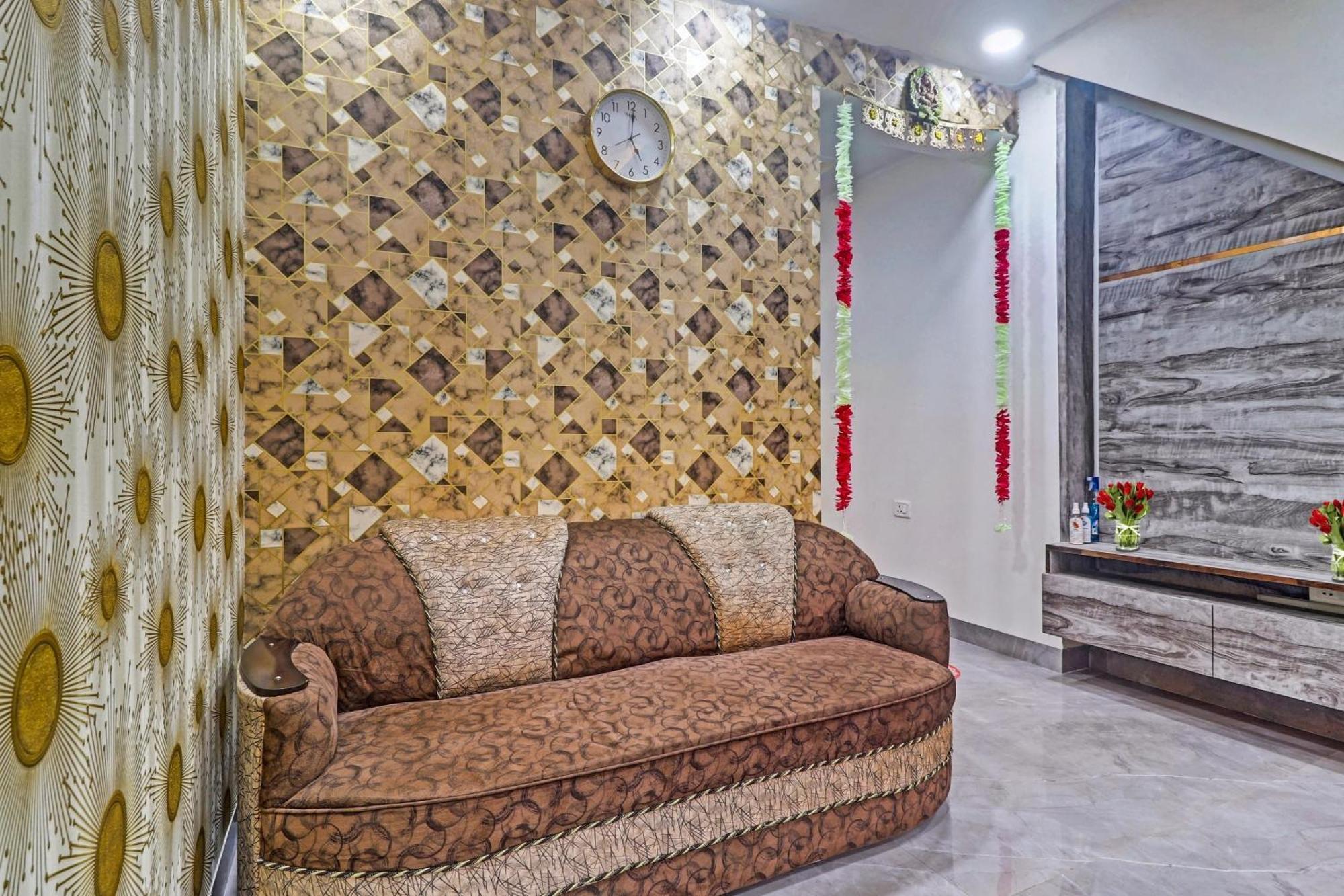 Hotel O Amazing Guest House 뉴델리 외부 사진